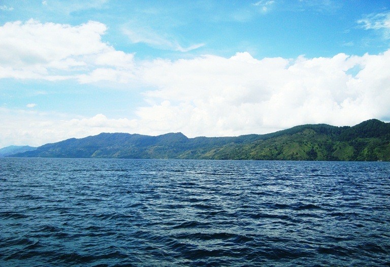 Medan Tour And Lake Toba Tour: Immerse yourself in the City's Architectural Riches and Explore the Beauty of Lake Toba