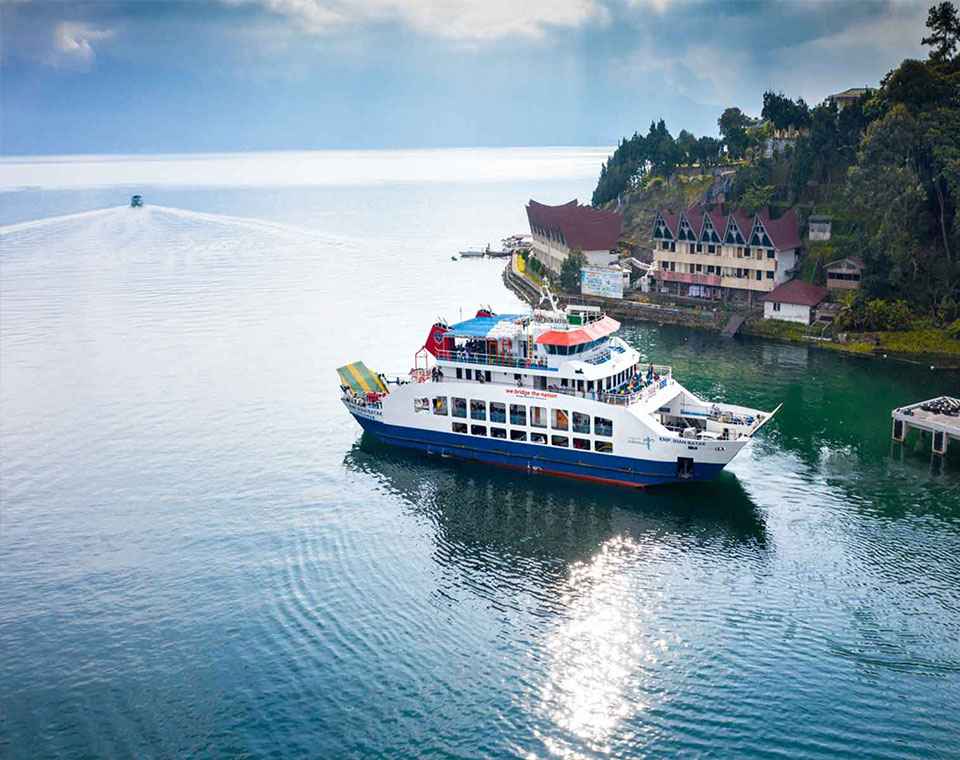 Lake Toba Tour vs. Medan Tour: Which Adventure Suits You Best?