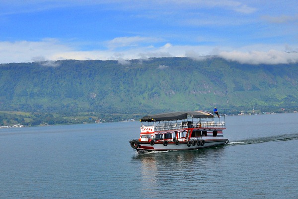 Planning a Lake Toba Tour: Tips for a Memorable Vacation