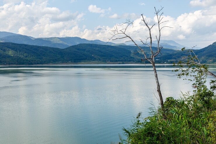 Lake Toba: Feel the Beauty of Nature at Its Finest