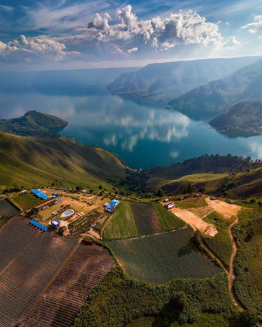 Journey to Indonesia's Hidden Gem: Tobatransporter.com Offers Unforgettable Lake Toba Tours