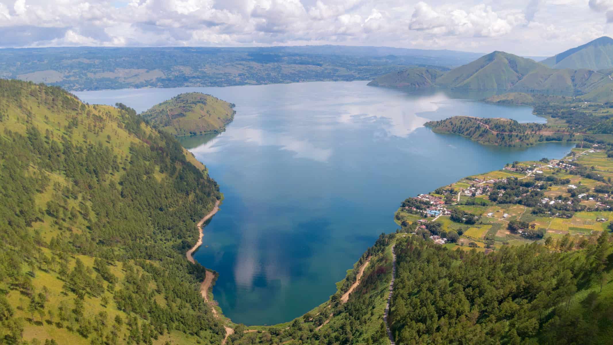 Seamless Journeys Await: Discover Lake Toba with Toba Transporter